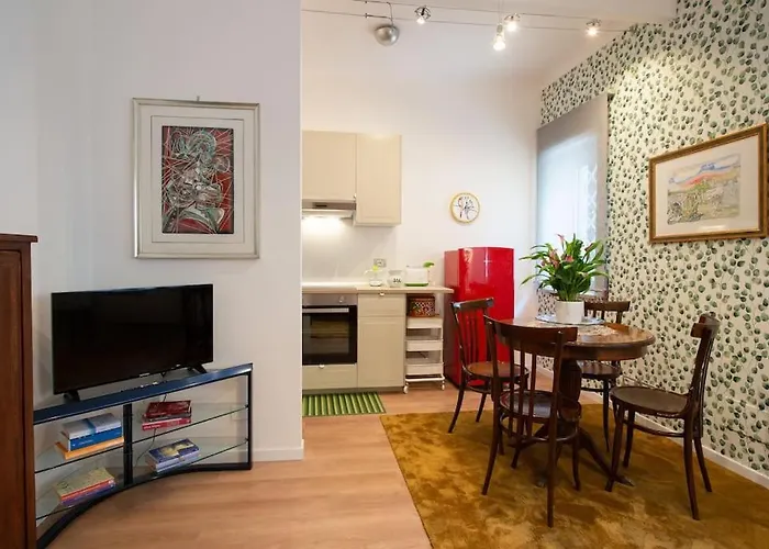 Casa Bouganville - St. Peter Romantic Apartment